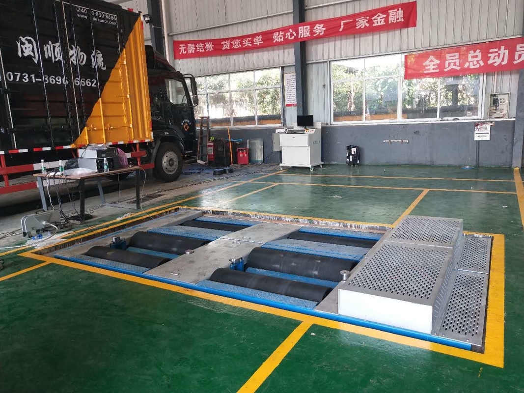 CTDCG-14 3 trục 6 con lăn xe khung gầm động cơ động cơ động cơ động cơ động cơ động cơ động cơ