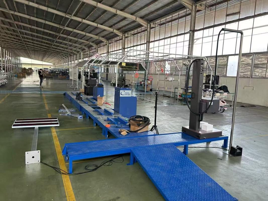 2 bánh xe máy Đường thử tập trung Bao gồm lực phanh trục tải Speedometer Clamping Wheel Alignment Headlight Tester Noise Meter