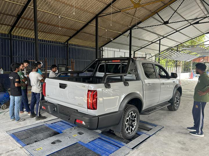 Máy kiểm tra phanh cuộn 5 trong 1 với tải trọng trục tối đa 4000kg, trượt bên tấm kép và Máy tính điều khiển công nghiệp cho đường thử xe