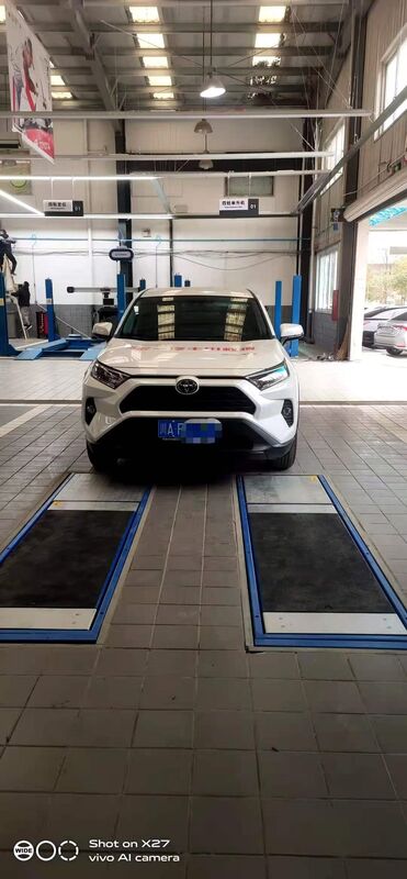 Cartesykj Máy kiểm tra phanh phẳng sang trọng 3T 10T 15T Thiết bị kiểm tra xe Làn kiểm tra xe 2CTHPB-13 với hệ thống treo trượt bên, máy kiểm tra tải trọng trục