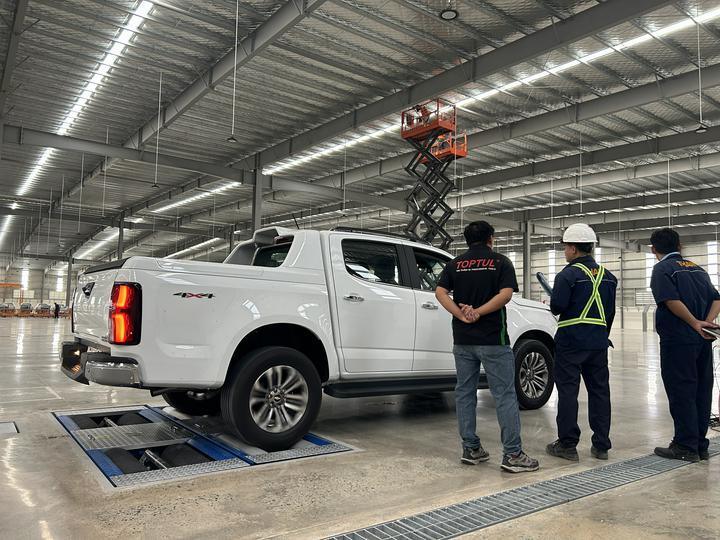 Thương hiệu Cartesy CTGT-3-3C Dây chuyền kiểm tra xe lăn Trinity Máy kiểm tra phanh con lăn với tải trọng trục Máy kiểm tra độ trượt bên tấm đơn cho xe hạng nhẹ