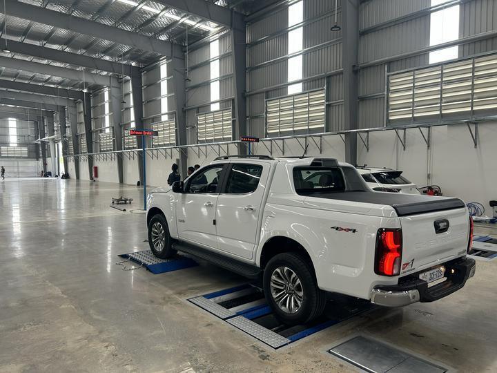 Thương hiệu Cartesy CTGT-3-3C Dây chuyền kiểm tra xe lăn Trinity Máy kiểm tra phanh con lăn với tải trọng trục Máy kiểm tra độ trượt bên tấm đơn cho xe hạng nhẹ