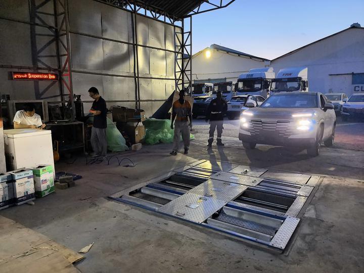 Máy kiểm tra phanh con lăn 5 trong 1 thương hiệu Cartesy Kenya với tải trọng trục 4000kg, bộ đo tốc độ trượt ngang, máy kiểm tra hệ thống treo