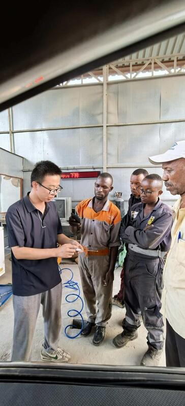 Máy kiểm tra phanh con lăn 5 trong 1 thương hiệu Cartesy Kenya với tải trọng trục 4000kg, bộ đo tốc độ trượt ngang, máy kiểm tra hệ thống treo